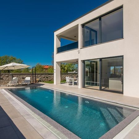 Luxury Villa Weiss - Malinska - Heated Pool Exterior foto